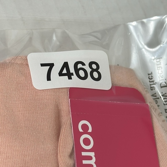 COMMANDO SIze XS Pima Cotton Blend Micro Rib Racerback Bralette Apricot NWT - Picture 8 of 8